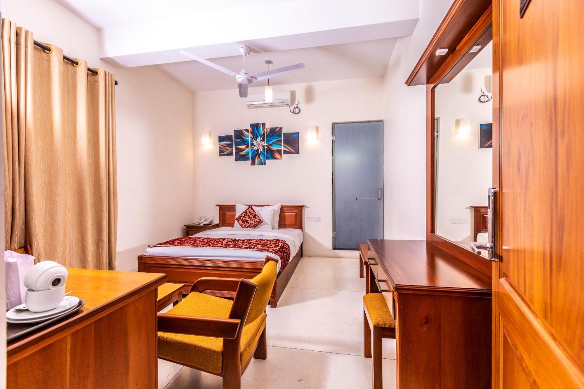 Hotel Cassendra 4*